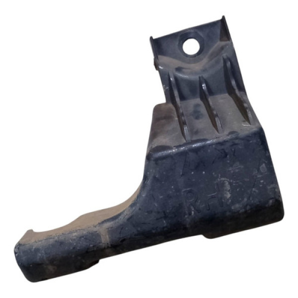 Suporte Para-choque Traseiro Direito Gm Tracker Ltz 1.8 2015