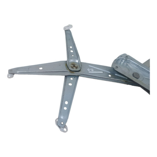 Máquina Vidro Dianteiro Direito Manual Corsa Classic 1.0