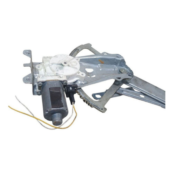 Máquina Vidro Dianteiro Direito Corsa Maxx 2006 1.0 77cv