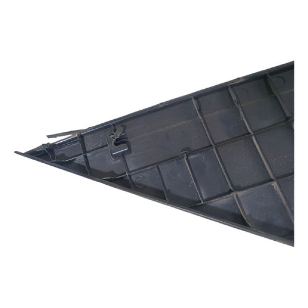 Acabamento Porta Traseira Direito Hb20 Sedan