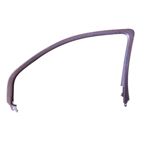 Moldura Porta Dianteira Direita Gm Tracker Ltz 1.8 2015
